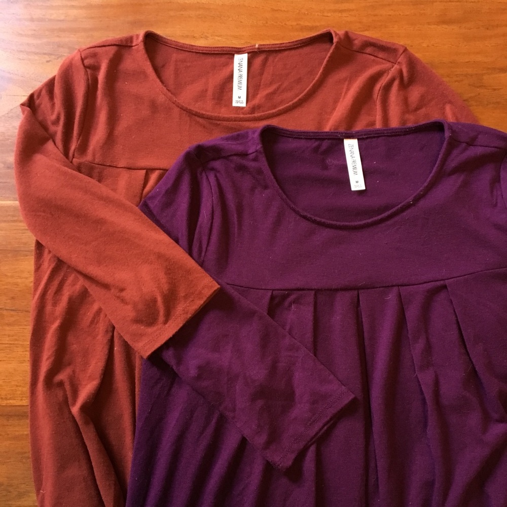 Set of 2 Tunics (Maternity Friendly)